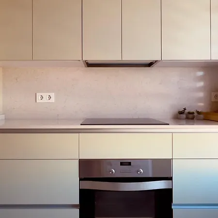 Housing Padre Isla Con Opcion A Garaje 아파트 레온