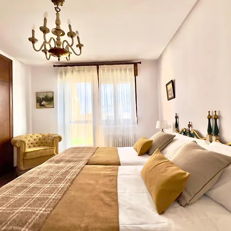 Housing Padre Isla Con Opcion A Garaje 레온