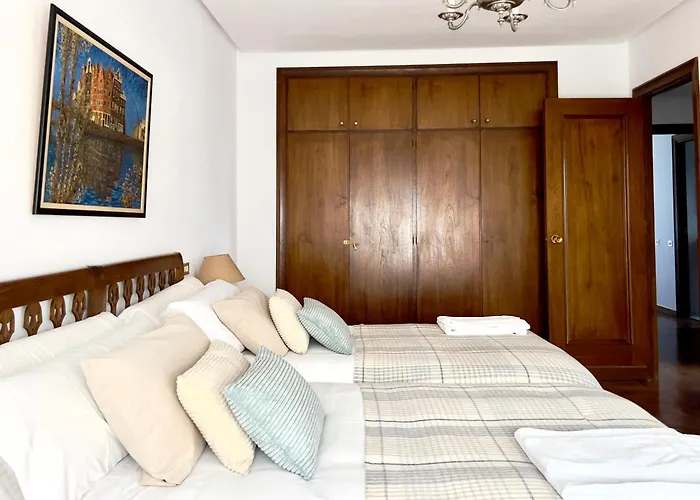 شقة Housing Padre Isla Con Opcion A Garaje ليون