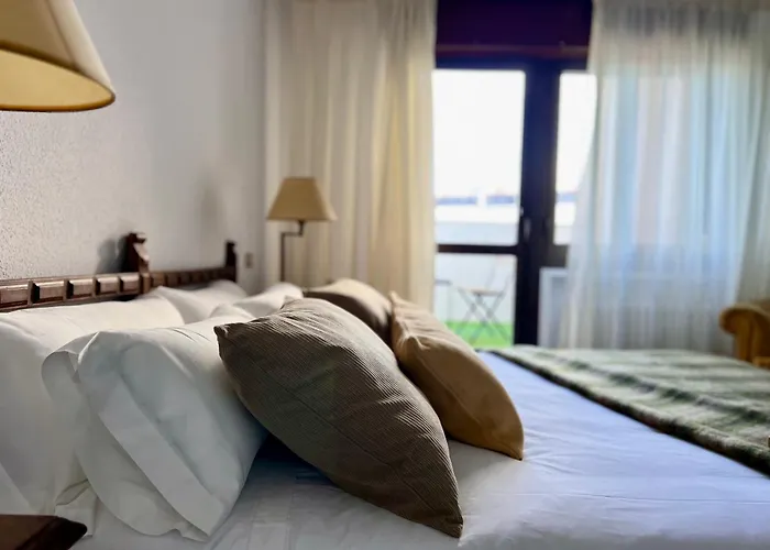 Housing Padre Isla Con Opcion A Garaje ليون