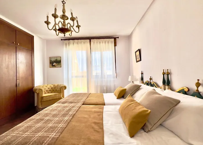 Housing Padre Isla Con Opcion A Garaje ليون